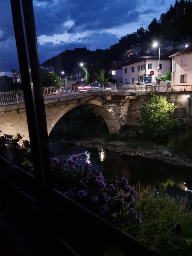 Къща За Гости Тони Zlatograd Eksteriør billede